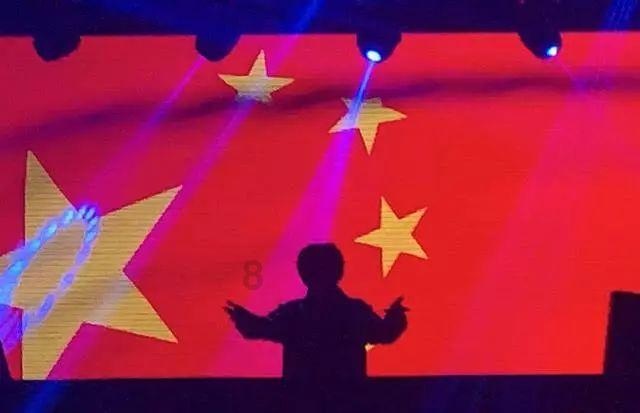 神秘莫测的湛蓝:克罗地亚的“海洋之瞳” | 每日一图 狐瞰世界